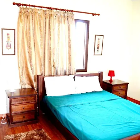 Charming House With Private Pool In Paphos Milia