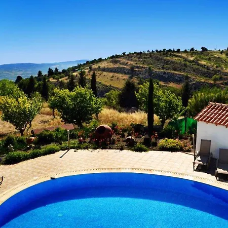Charming House With Private Pool In Paphos * Milia
