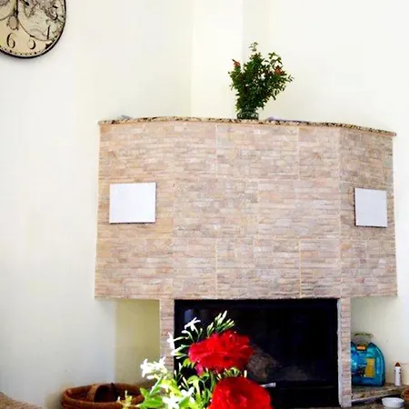 Charming House With Private Pool In Paphos Milia