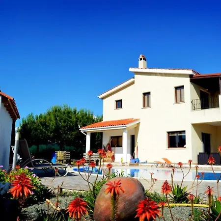 Σπίτι διακοπών Charming House With Private Pool In Paphos